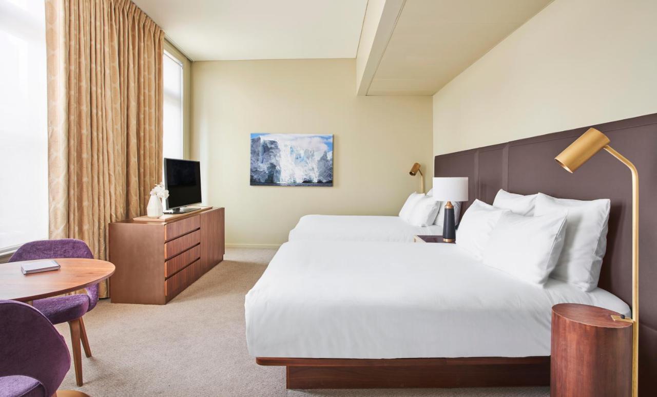 Hotel Savoy Kansas City, Tapestry Collection By Hilton Kansas City